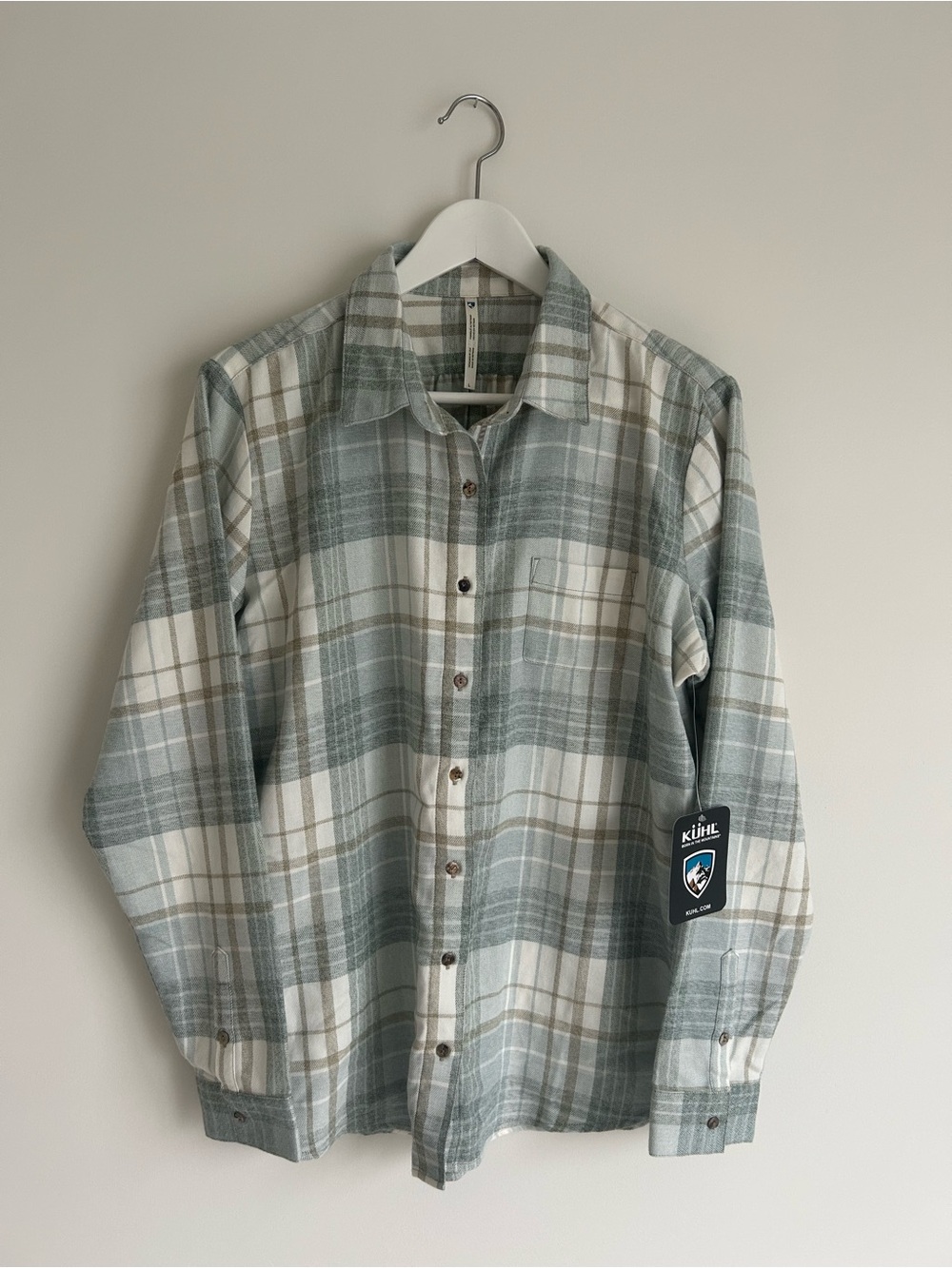 NWT Kuhl Womens L Flannel Bonfire Cozy Plaid Seafoam White Gray Button-Up Soft